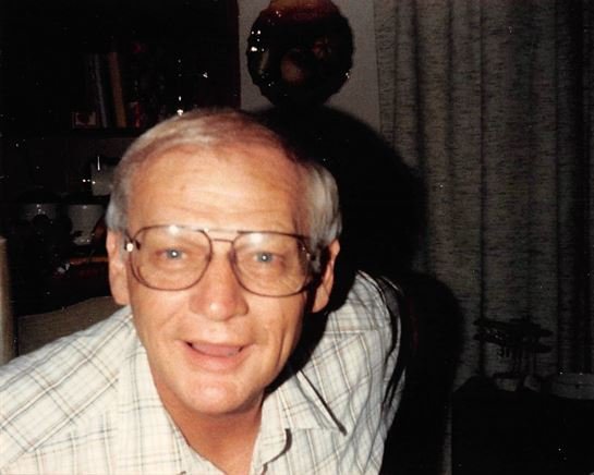 Kenneth Beckett - Photo 9