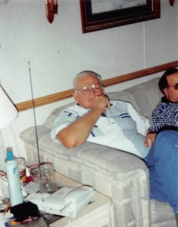 Kenneth Beckett - Photo 24