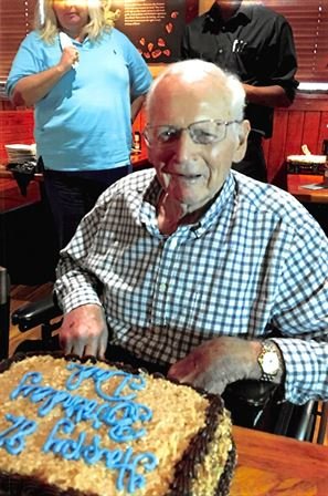 Kenneth Beckett - Photo 26