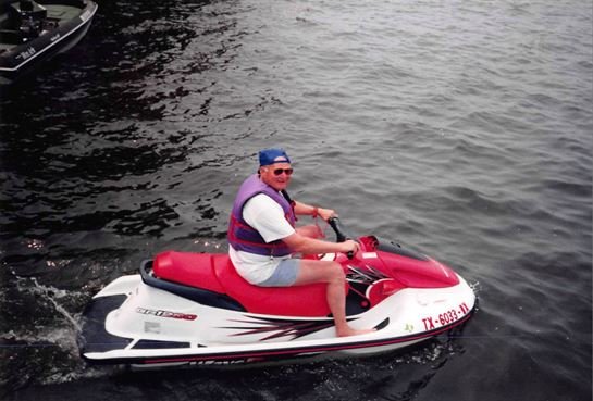 Kenneth Beckett - Photo 33