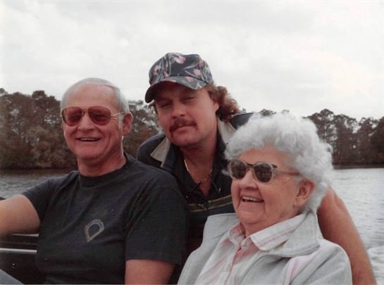 Kenneth Beckett - Photo 35