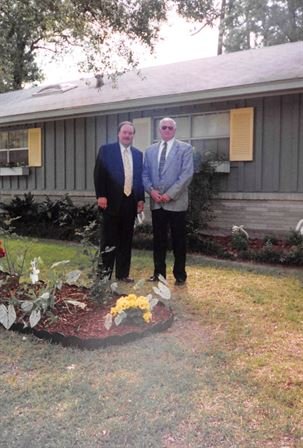 Kenneth Beckett - Photo 37