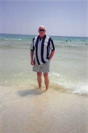 Kenneth Beckett - Photo 41