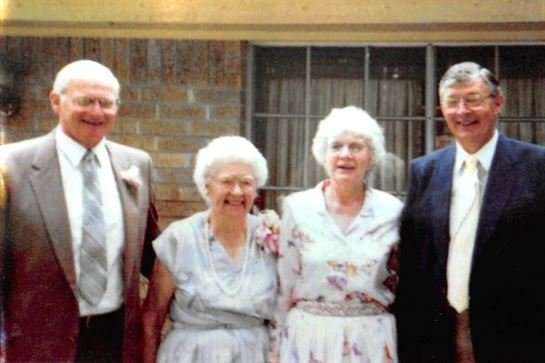 Kenneth Beckett - Photo 53