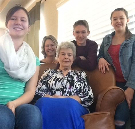 Edna Mae King - Photo 57