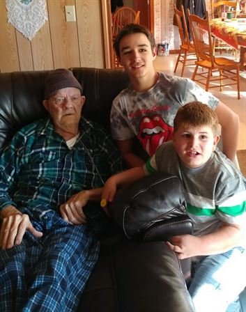 Delbert Grady Risinger - Photo 6