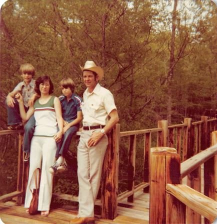 Delbert Grady Risinger - Photo 8