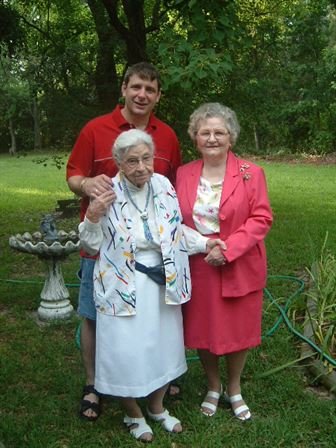 Jenean Van Benthuysen - Photo 104