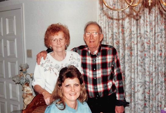 Laura Beth Miller - Photo 2