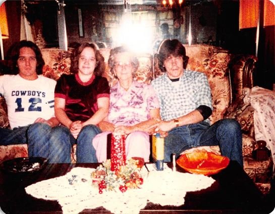 Mary Elizabeth Dennison - Photo 30