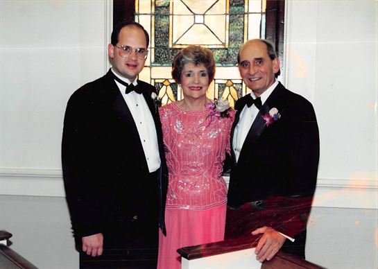 Sue Halliburton — photo 26