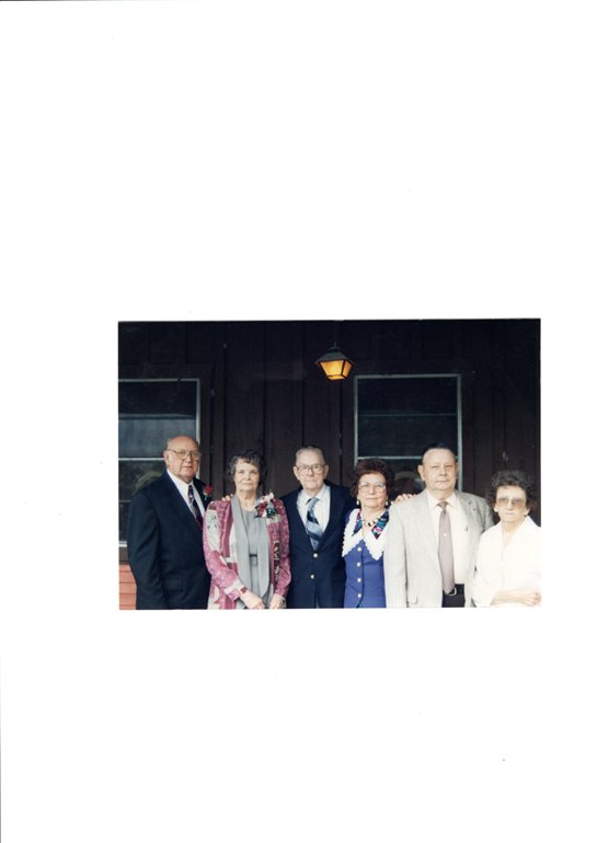 Gladys Williams Arnold - Photo 4