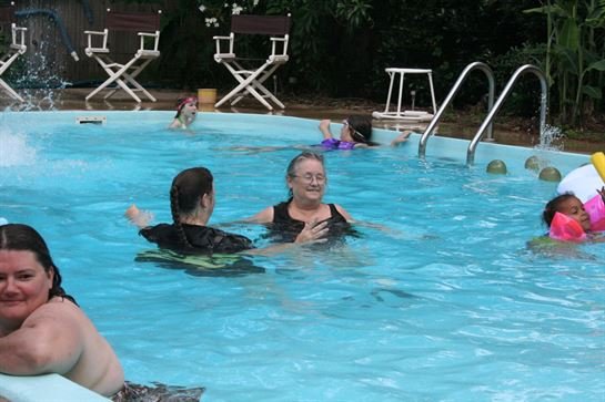 Betty Carolyn Cates - Photo 9