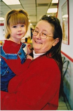 Betty Carolyn Cates - Photo 16