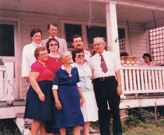 Betty Carolyn Cates - Photo 45