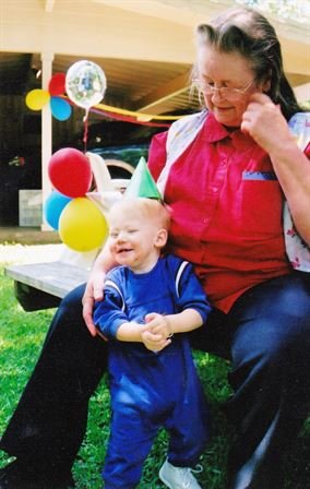 Betty Carolyn Cates - Photo 88