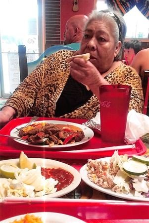 Maria Paz Zacarias Dimas - Photo 24