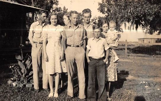 Juanita Mae Nugent - Photo 4