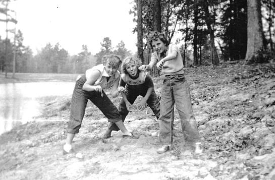 Juanita Mae Nugent - Photo 16