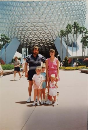 Thomas "Tommy" Benton Nugier - Photo 4