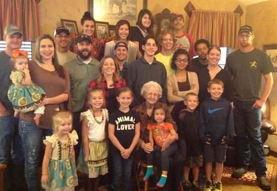 Estelle Denton - Photo 56