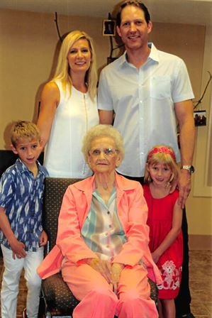 Yvonna Boehme - Photo 22