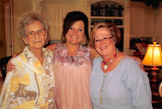 Yvonna Boehme - Photo 23