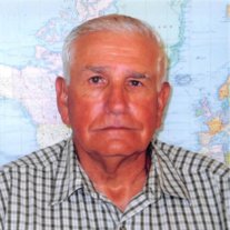 J.D. Longlois - Photo 2