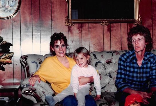 Betty June Chatagnier - Photo 46