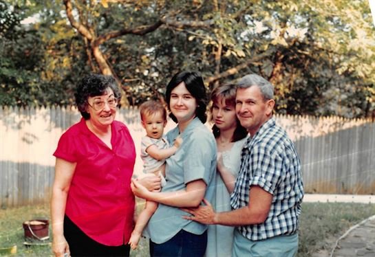 Nina Vincent Dilbert - Photo 4