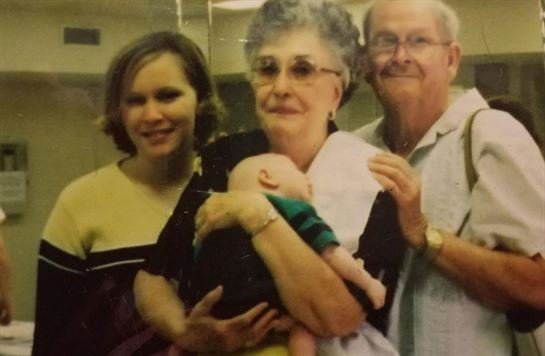 Nina Vincent Dilbert - Photo 43