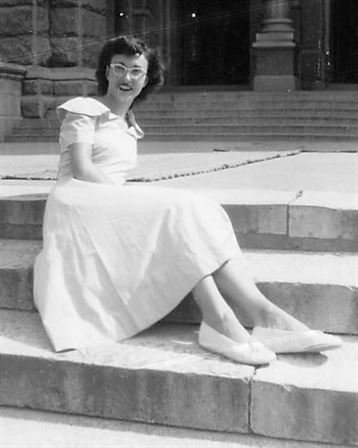 Nina Vincent Dilbert - Photo 60