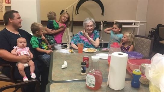 Nina Vincent Dilbert - Photo 70