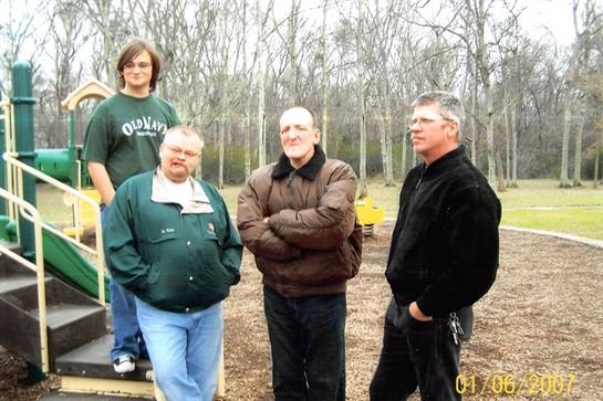 Alec Wayne Willett Sr. - Photo 38