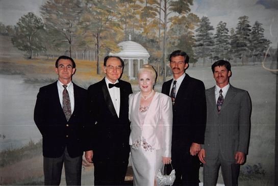 Alec Wayne Willett Sr. - Photo 47