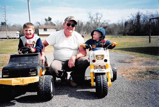 Larry M. Granger - Photo 2