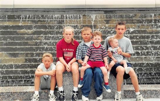 Casey Ann Lewis - Photo 43