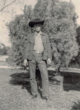 Thomas Frederich Schneider, Sr. - Photo 17