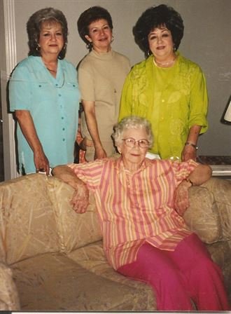 Betty Marie Pace Peveto - Photo 42