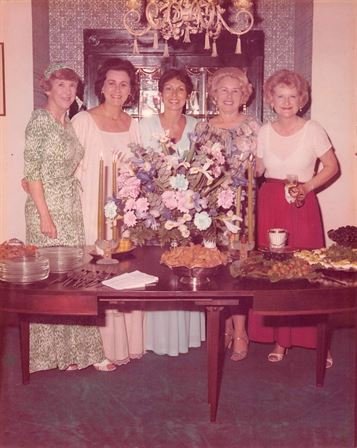 Mavis Hollingsworth Powell - Photo 86