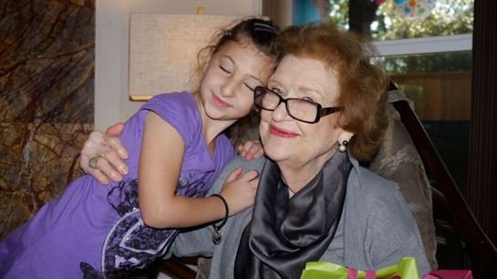 Mavis Hollingsworth Powell - Photo 99