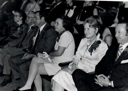 Mavis Hollingsworth Powell - Photo 110