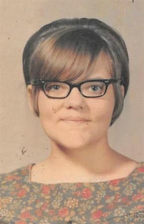 Debbie Bryant - Photo 15