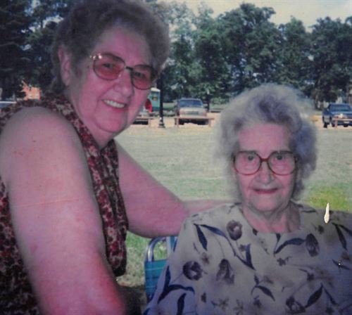 Jean Wayman - Photo 74