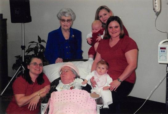 Sharla Kae Evans-Ekinia - Photo 108