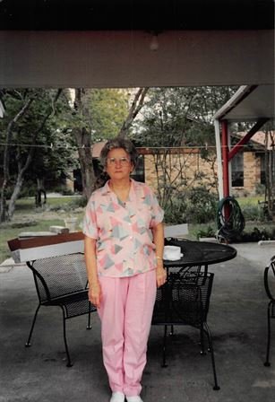 Imogene Titus - Photo 30