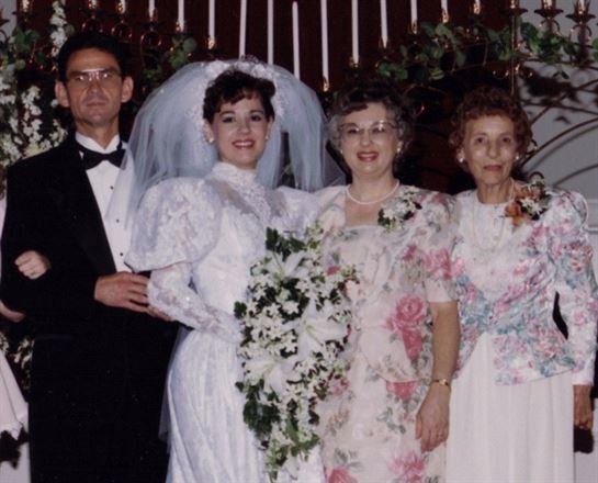 Gladys Eva Hall - Photo 17