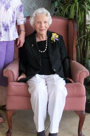 Gladys Eva Hall - Photo 50