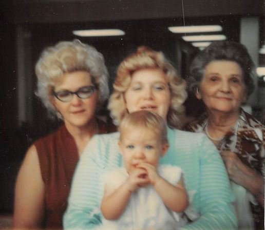 Carolyn Verret Phelps Miller - Photo 56