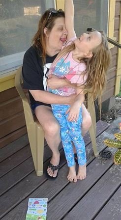 Lisa Michelle King - Photo 14